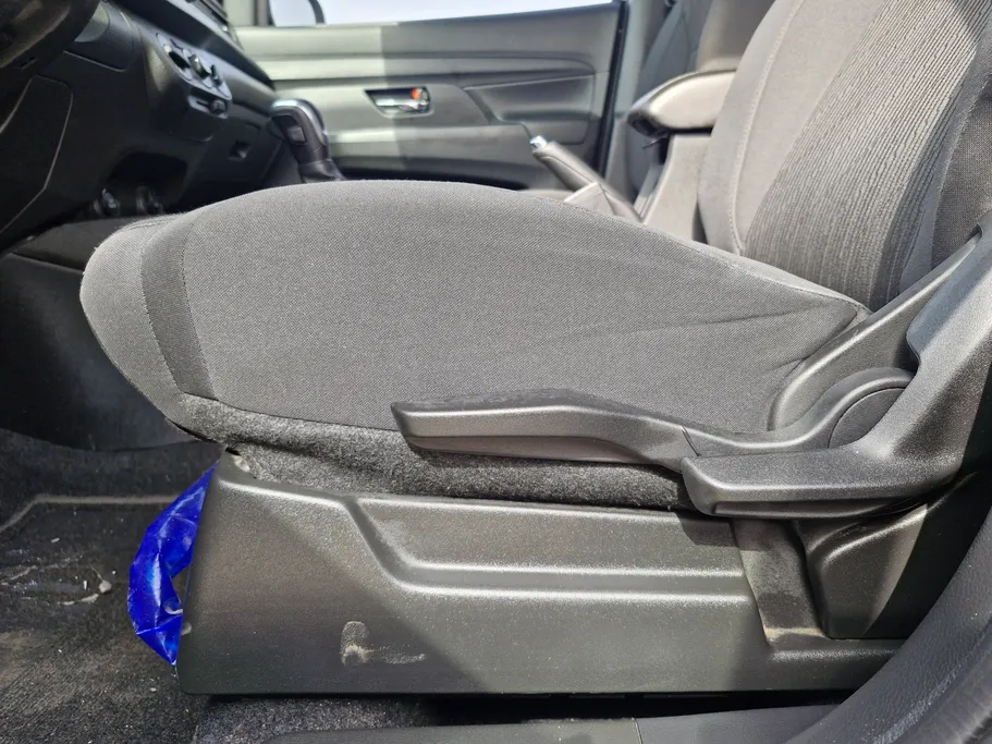 سوزوكي ارتيجا GL 2024 