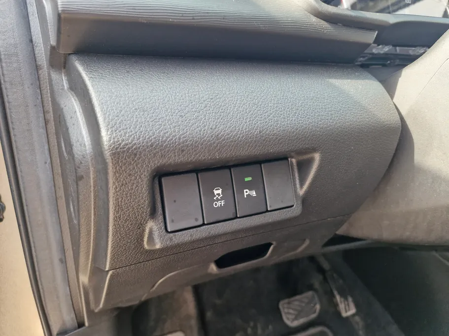 سوزوكي ارتيجا GL 2024 