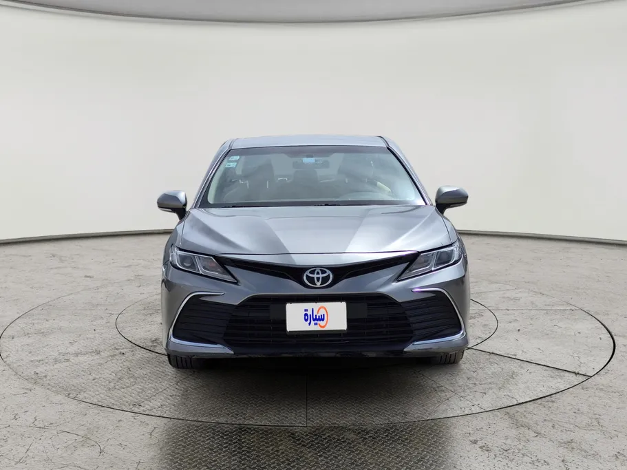 تويوتا كامري LE 2021 