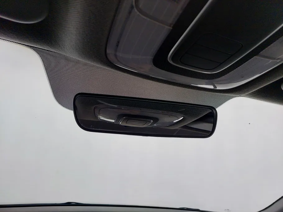 2023 Hyundai Elantra Smart 