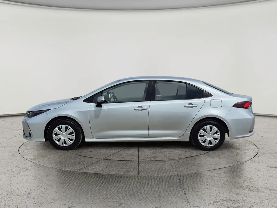 تويوتا كورولا XLI 2023 