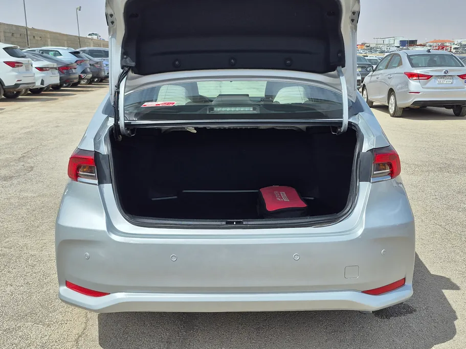 تويوتا كورولا XLI 2023 