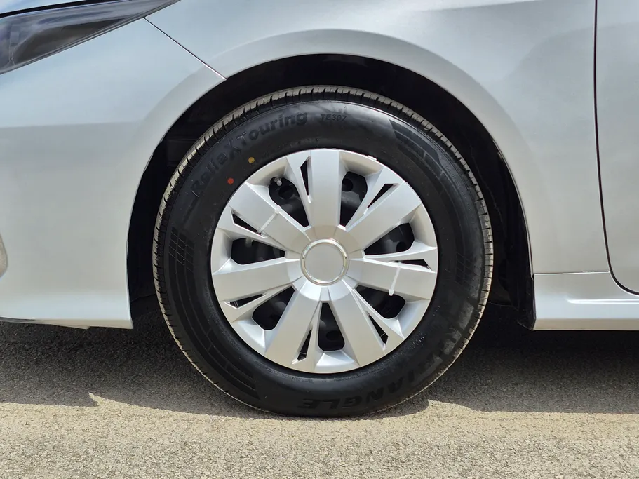 تويوتا كورولا XLI 2023 