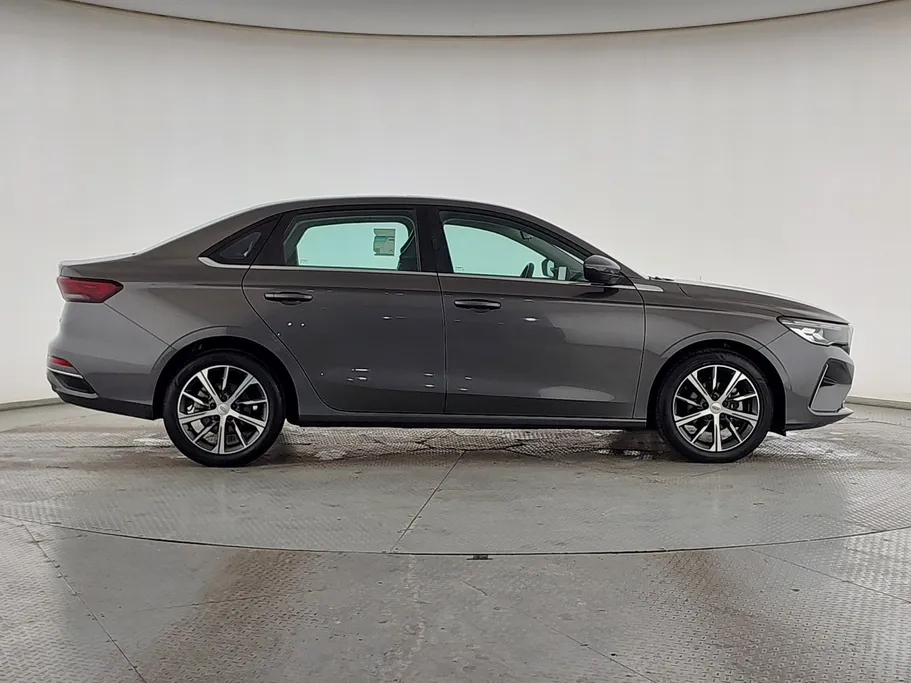 2024 Geely Emgrand GF 