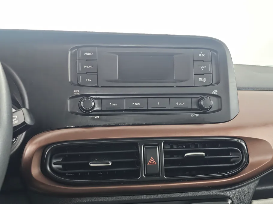 هيونداي Grand i10 فلييت 2024 