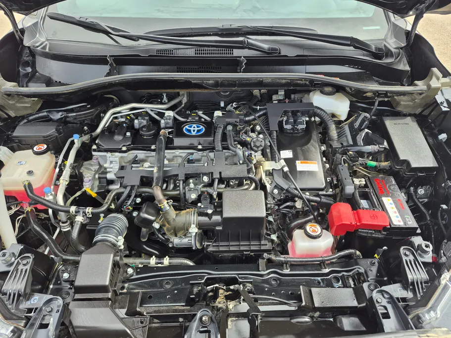 تويوتا كورولا كروس LE HEV 2024 