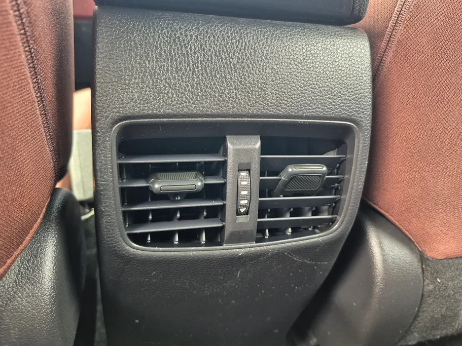 تويوتا كورولا كروس LE HEV 2024 