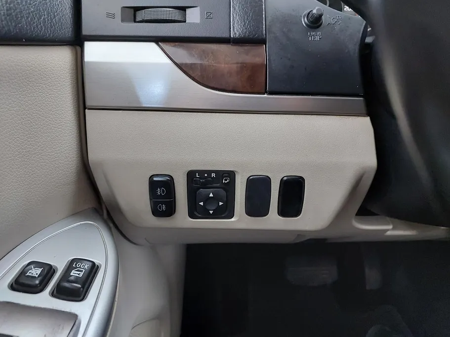 2018 Mitsubishi Pajero GLS 5Doors 