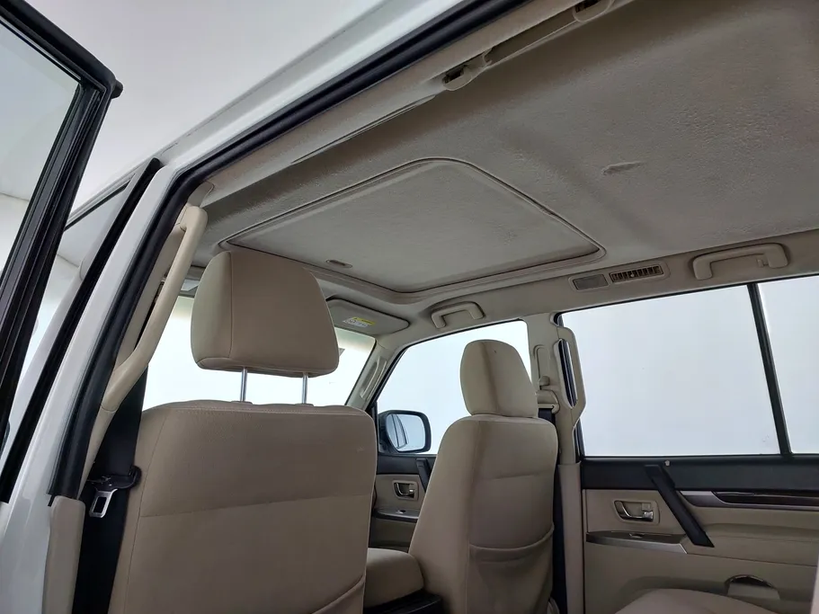 2018 Mitsubishi Pajero GLS 5Doors 