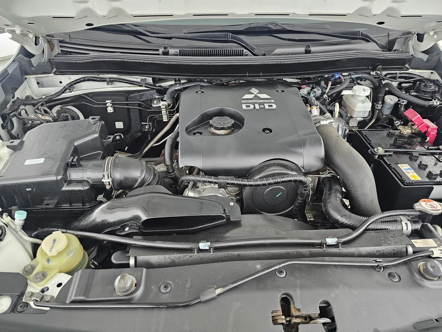 2023 Mitsubishi L200 DC 4x2 