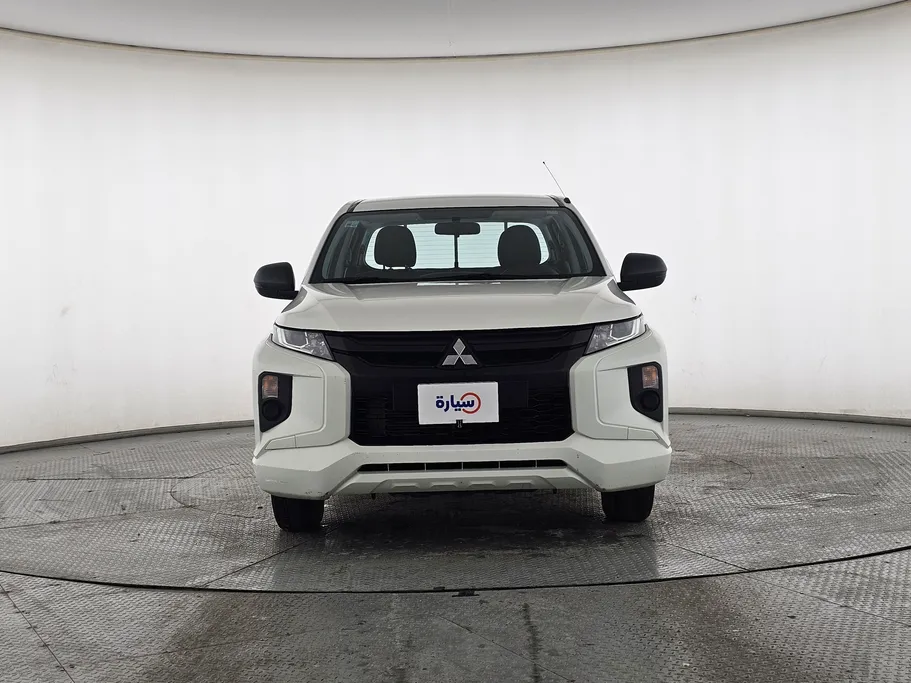 2023 Mitsubishi L200 DC 4x2 