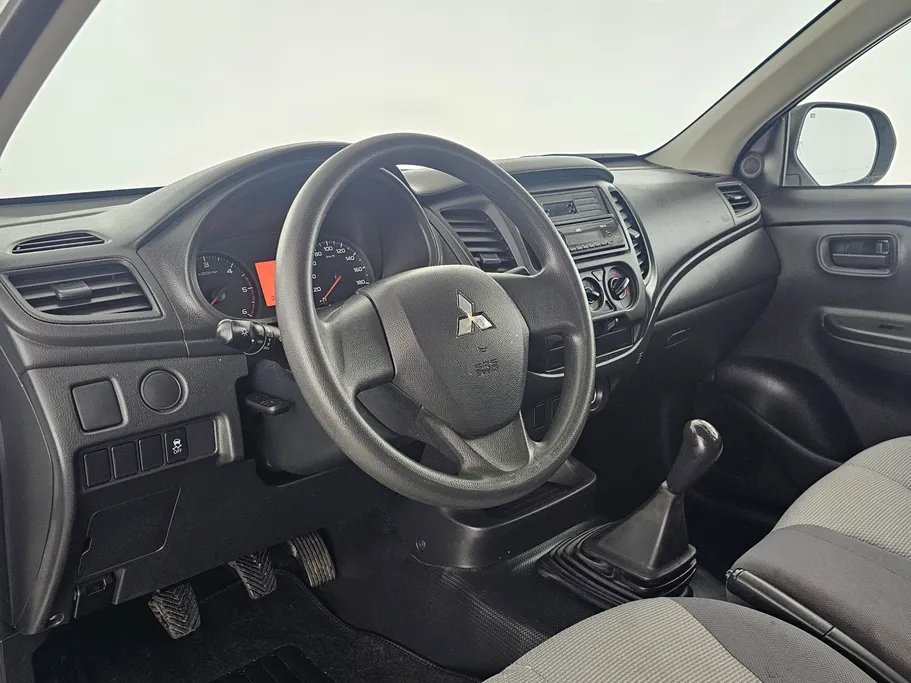 2023 Mitsubishi L200 DC 4x2 