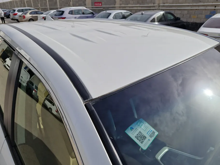 تويوتا راف فور LE 2022 