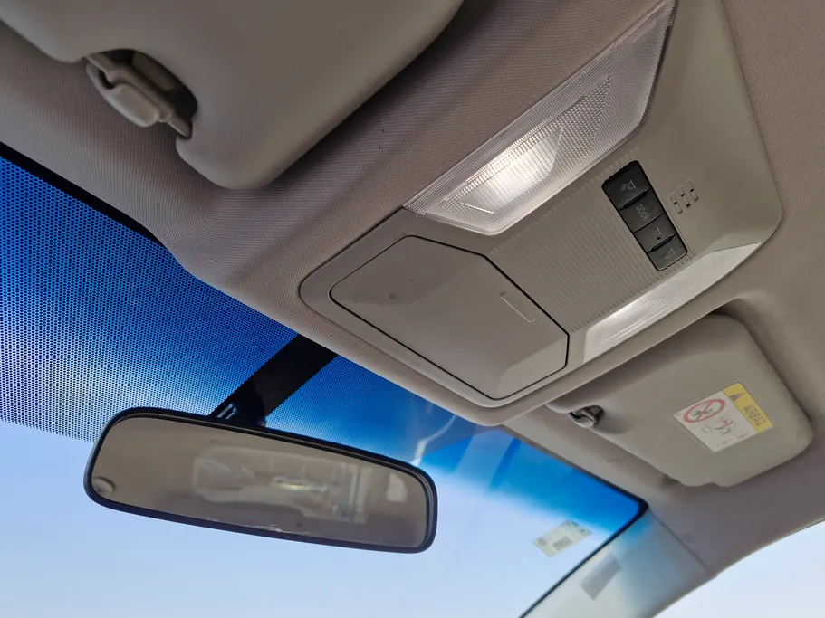 تويوتا راف فور LE 2022 