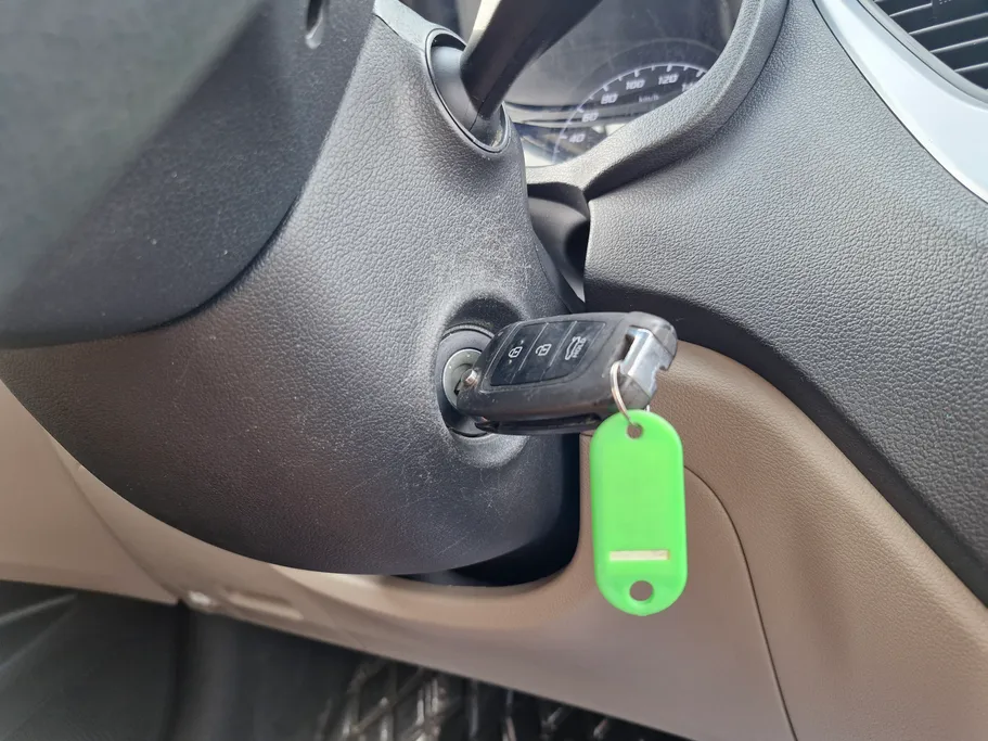 هيونداي اكسنت سمارت 2023 