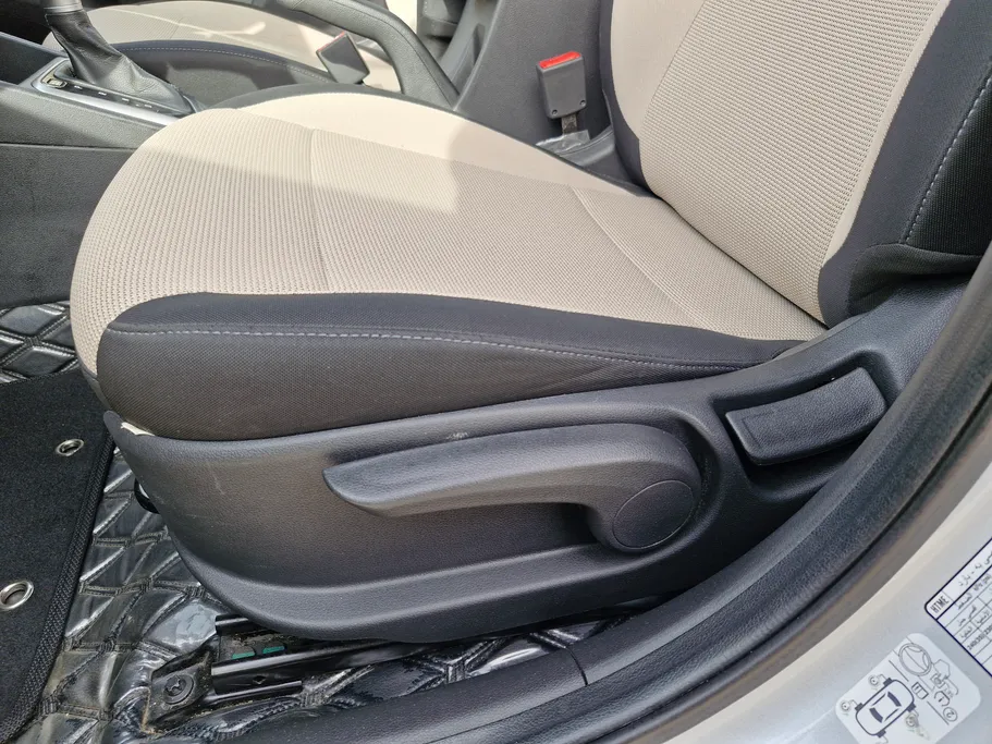 هيونداي اكسنت سمارت 2023 