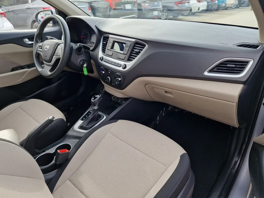 هيونداي اكسنت سمارت 2023 