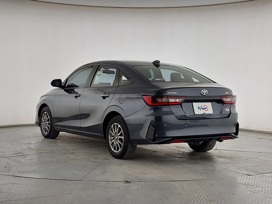 2023 Toyota Yaris  Y 