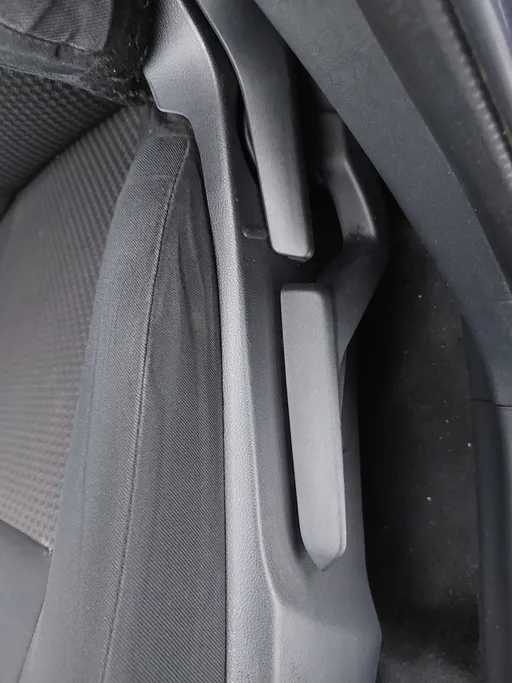 2023 Toyota Yaris  Y 