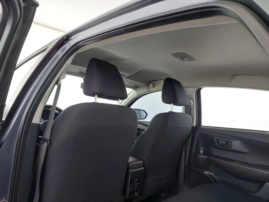 2023 Toyota Yaris  Y 