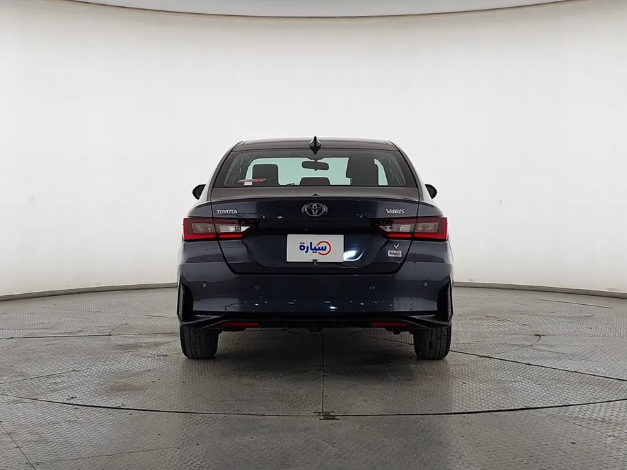 2023 Toyota Yaris  Y 