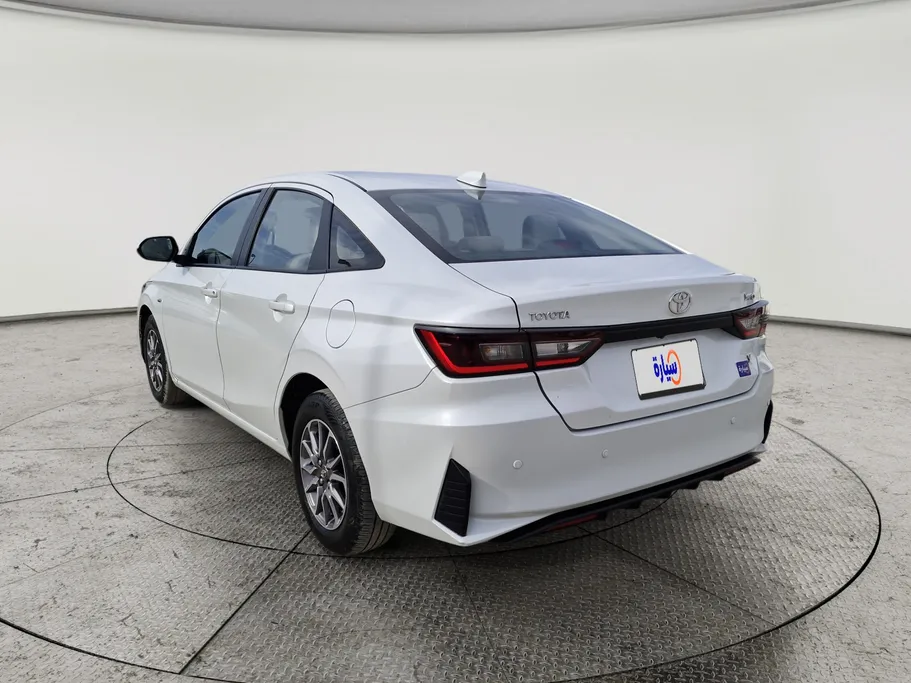 تويوتا يارس Y 2023 