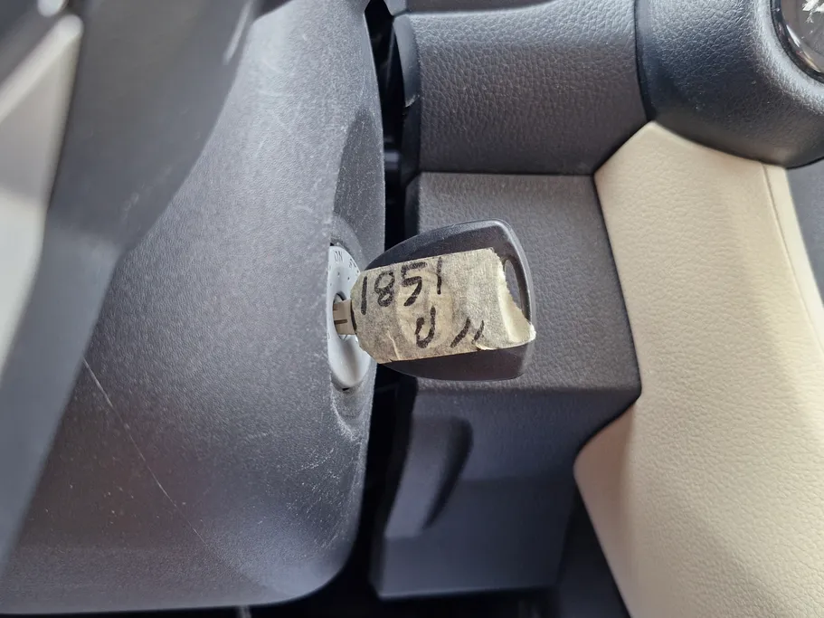 تويوتا يارس Y 2023 