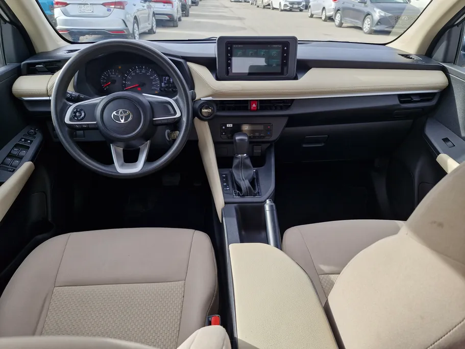 تويوتا يارس Y 2023 