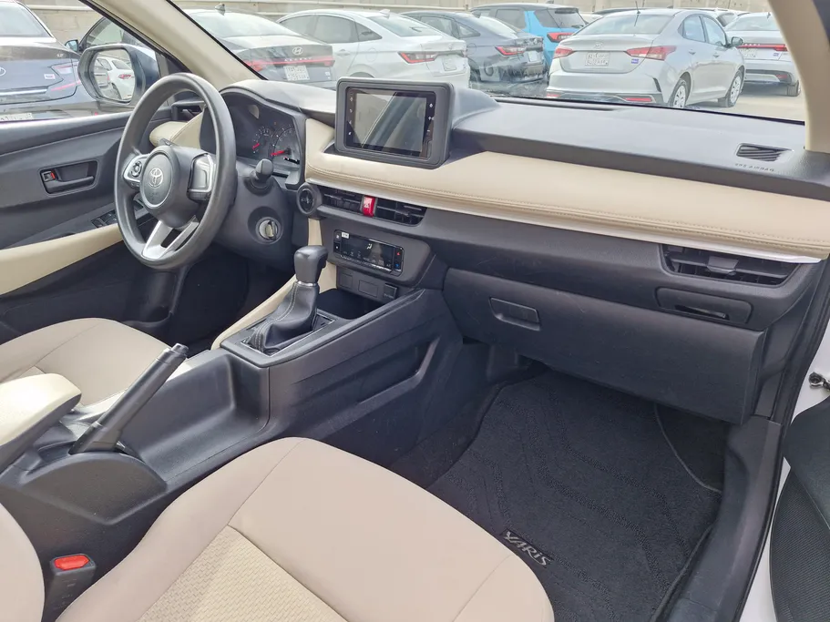 تويوتا يارس Y 2023 