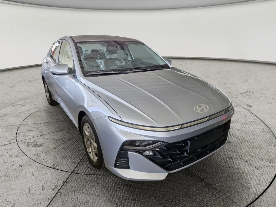 هيونداي اكسنت سمارت 2024 