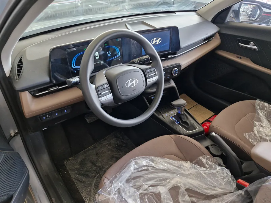 2024 Hyundai Accent Smart 