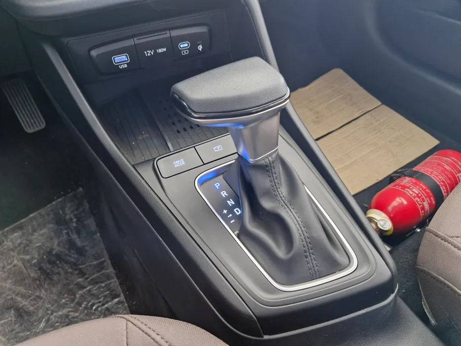 2024 Hyundai Accent Smart 