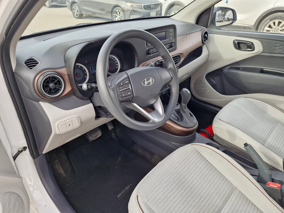 هيونداي Grand i10 فلييت 2024 