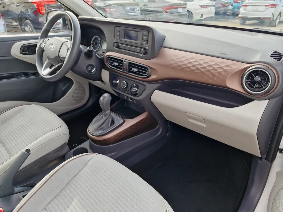 هيونداي Grand i10 فلييت 2024 