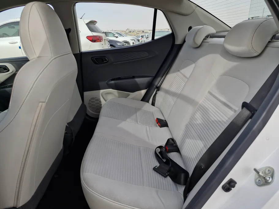 هيونداي Grand i10 فلييت 2024 