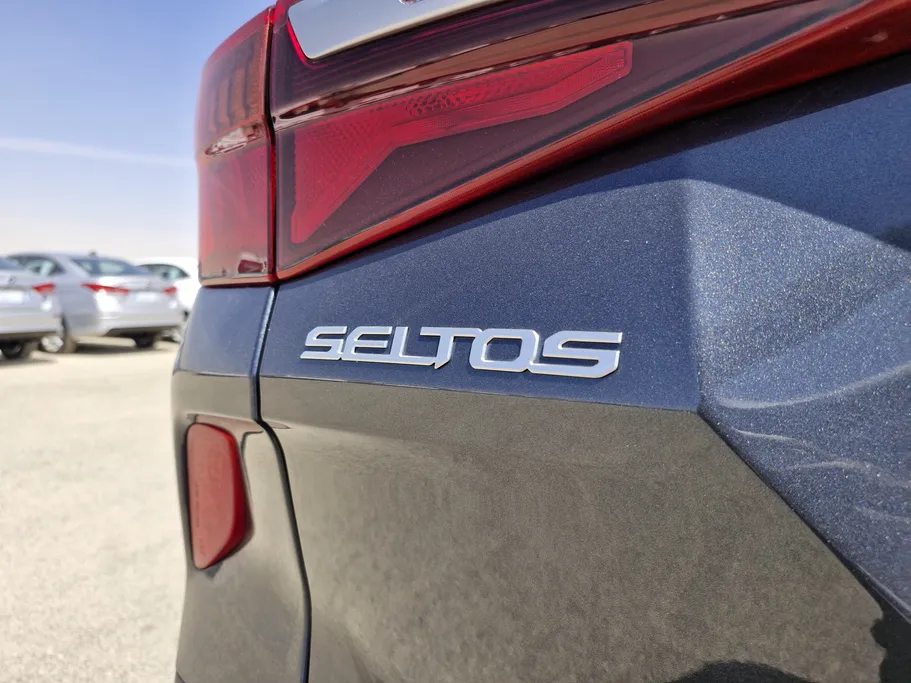 2023 Kia Seltos LX 