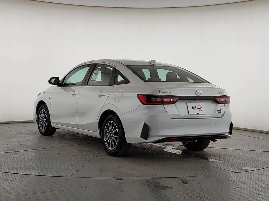 2024 Toyota Yaris  Y 