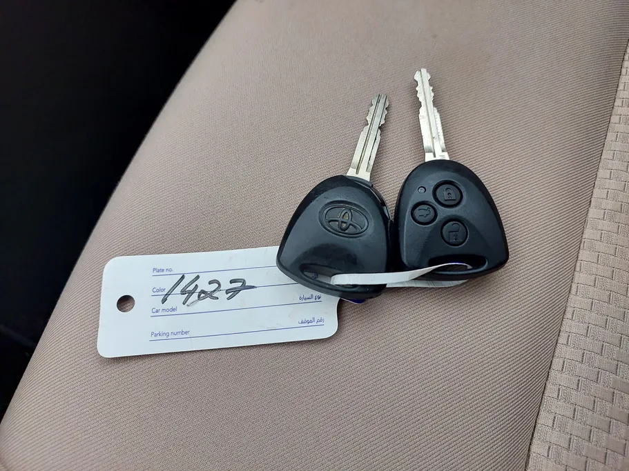 2024 Toyota Yaris  Y 