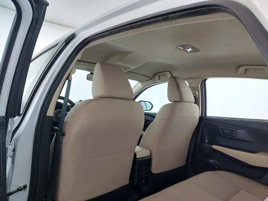 2024 Toyota Yaris  Y 