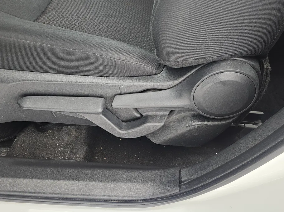 تويوتا يارس Y Plus 2024 