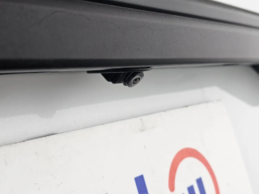 تويوتا يارس Y Plus 2024 