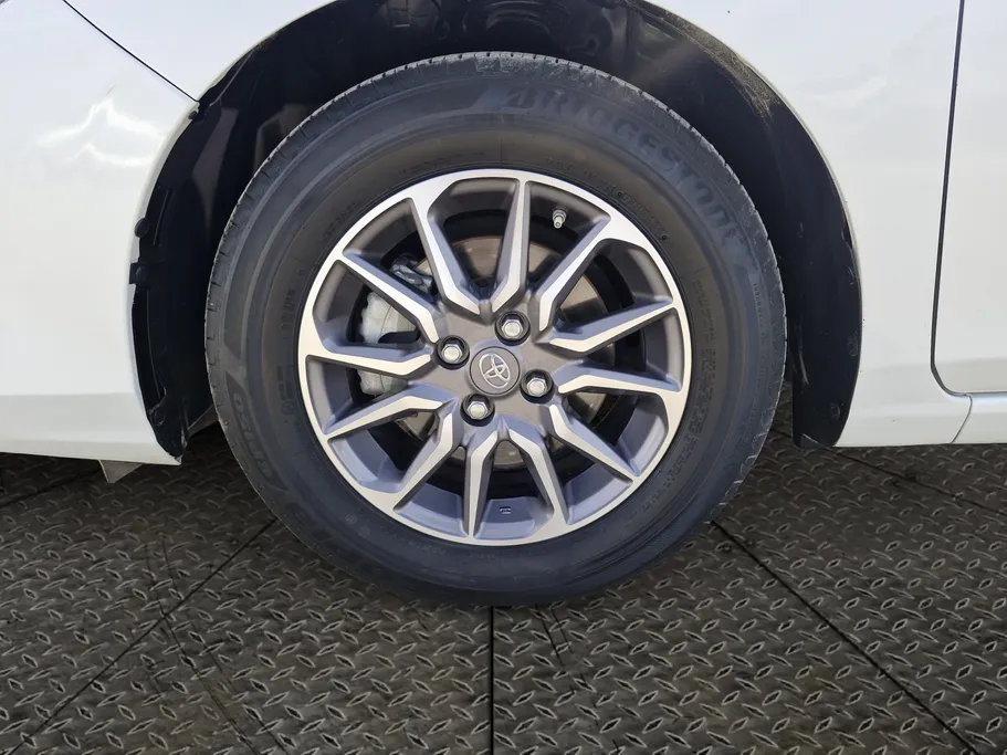 تويوتا يارس Y 2023 