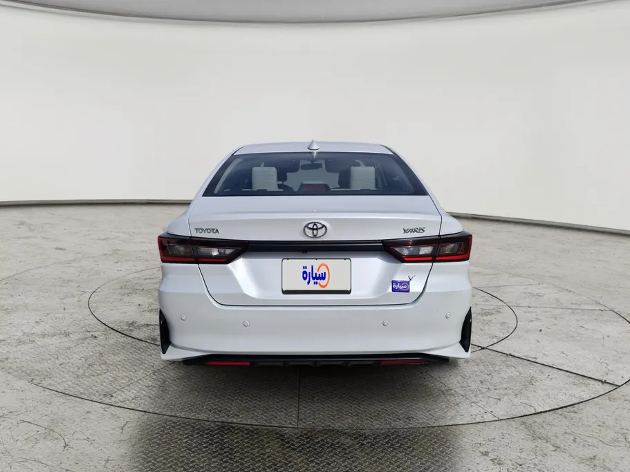 تويوتا يارس Y 2023 