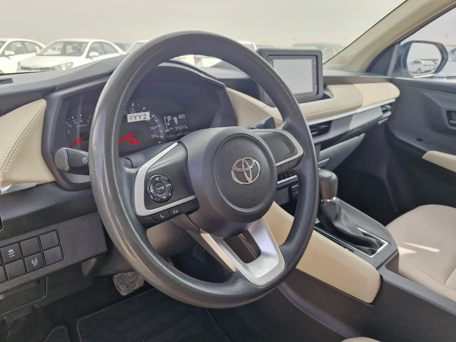 تويوتا يارس Y 2023 