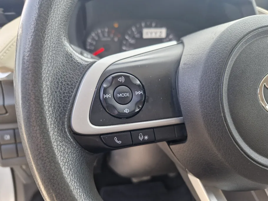 تويوتا يارس Y 2023 