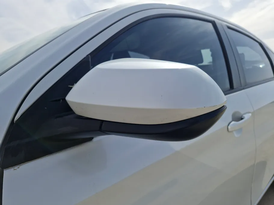 تويوتا يارس Y 2023 