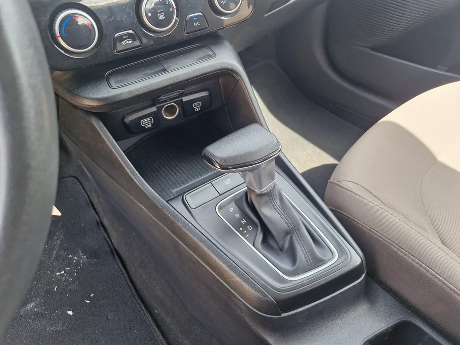 2024 Hyundai Accent Fleet 