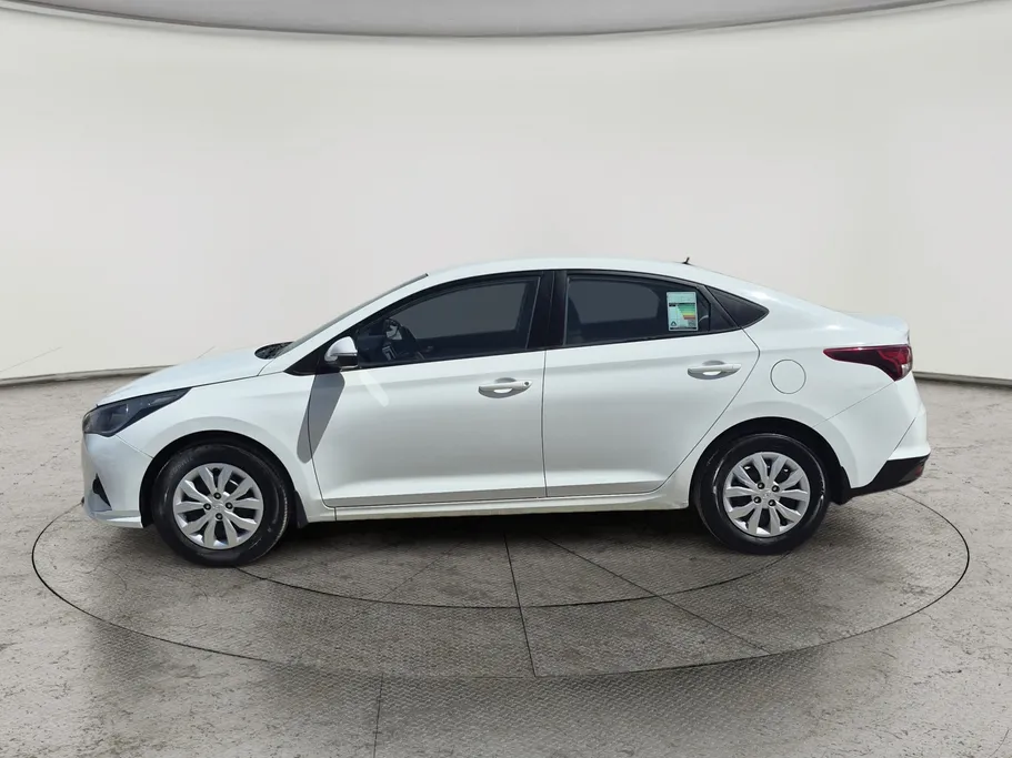 هيونداي اكسنت سمارت 2023 