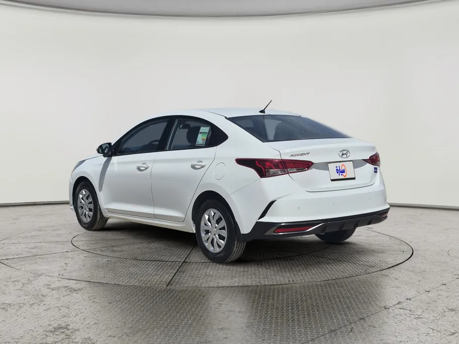 هيونداي اكسنت سمارت 2023 