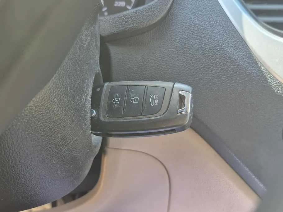 هيونداي اكسنت سمارت 2023 